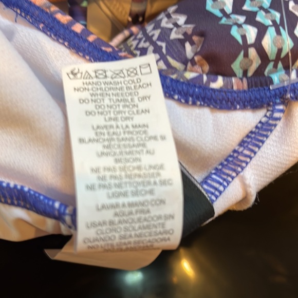 NWT Kenneth Cole Tummy Toner One Piece - Picture 11 of 11